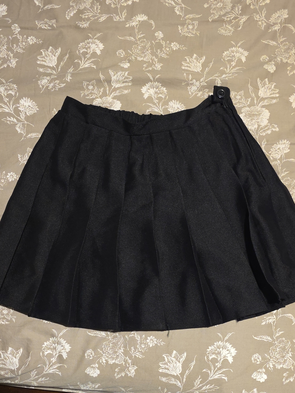 Kohl's Black Pleated Skater Skirt